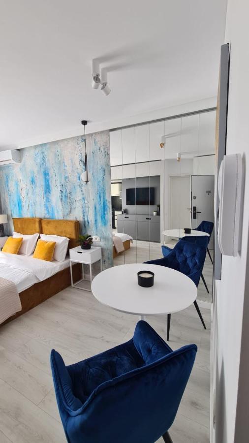 Government Deluxe Studio By Magic Apartments Bucureşti Ngoại thất bức ảnh