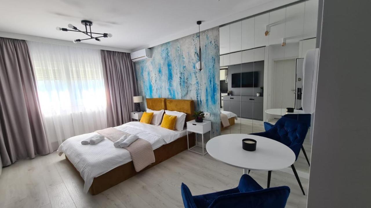 Government Deluxe Studio By Magic Apartments Bucureşti Ngoại thất bức ảnh