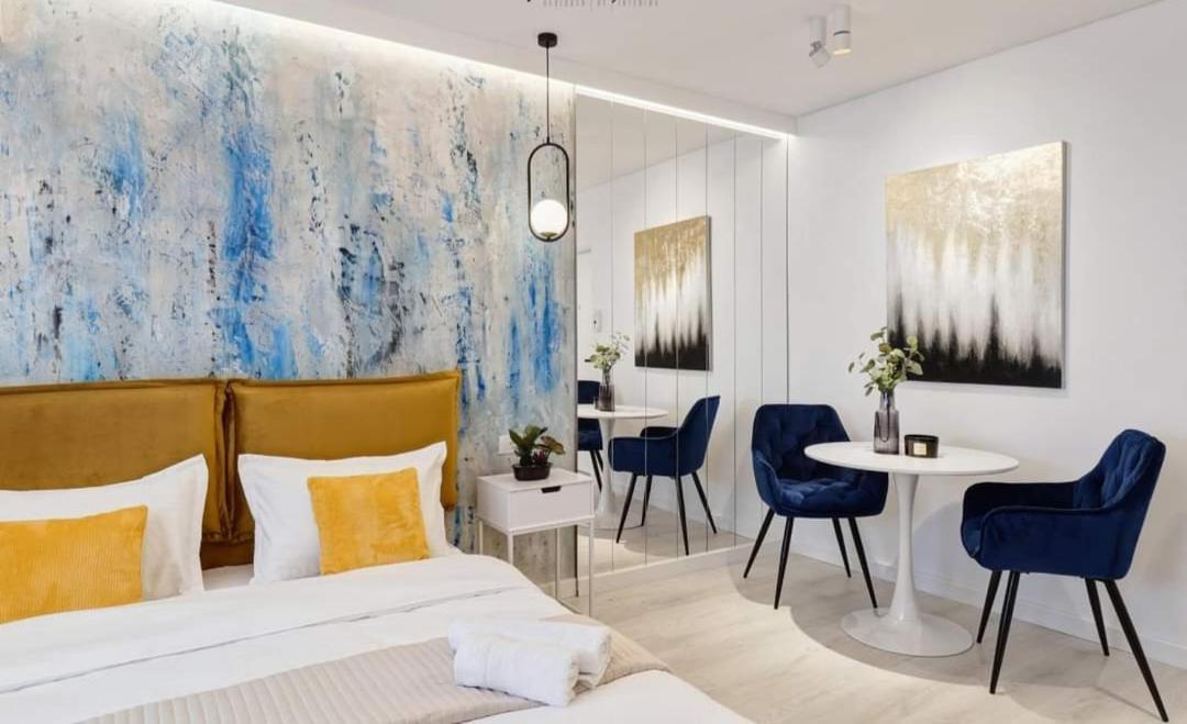 Government Deluxe Studio By Magic Apartments Bucureşti Ngoại thất bức ảnh