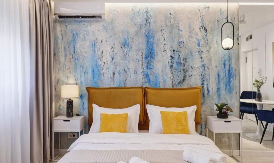 Government Deluxe Studio By Magic Apartments Bucureşti Ngoại thất bức ảnh